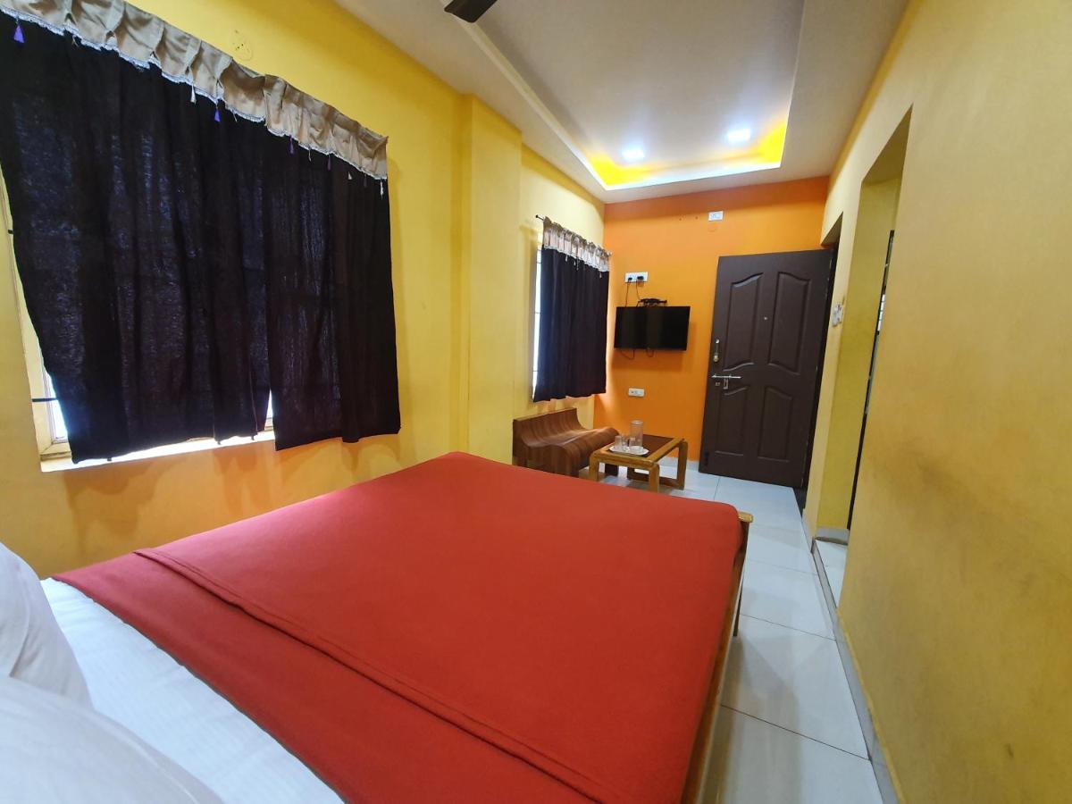 Le Hotel Host Tiruchirappalli Exterior photo