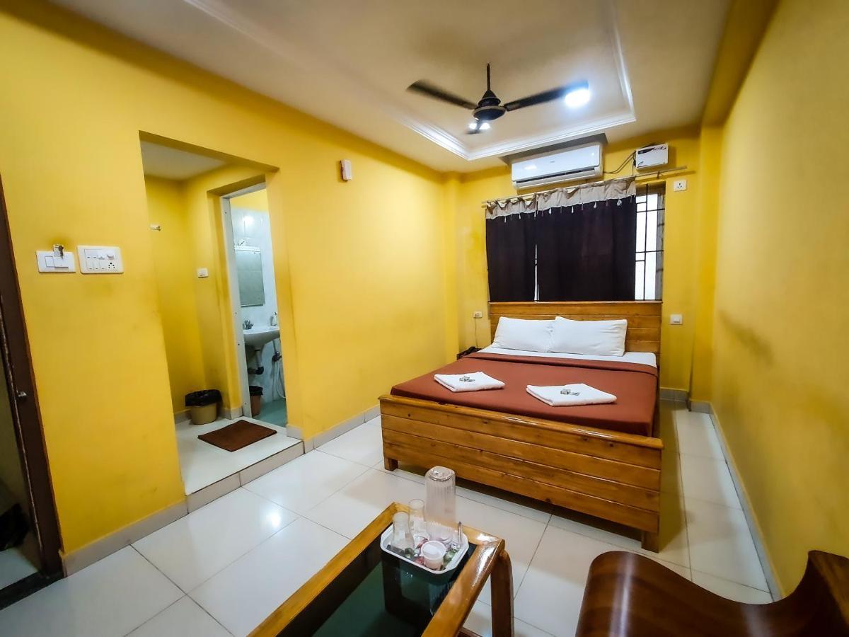 Le Hotel Host Tiruchirappalli Exterior photo